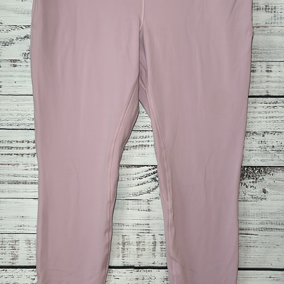 Lululemon Align High-Rise Pant 28"
Pink Peony Size 14 - Picture 8 of 16